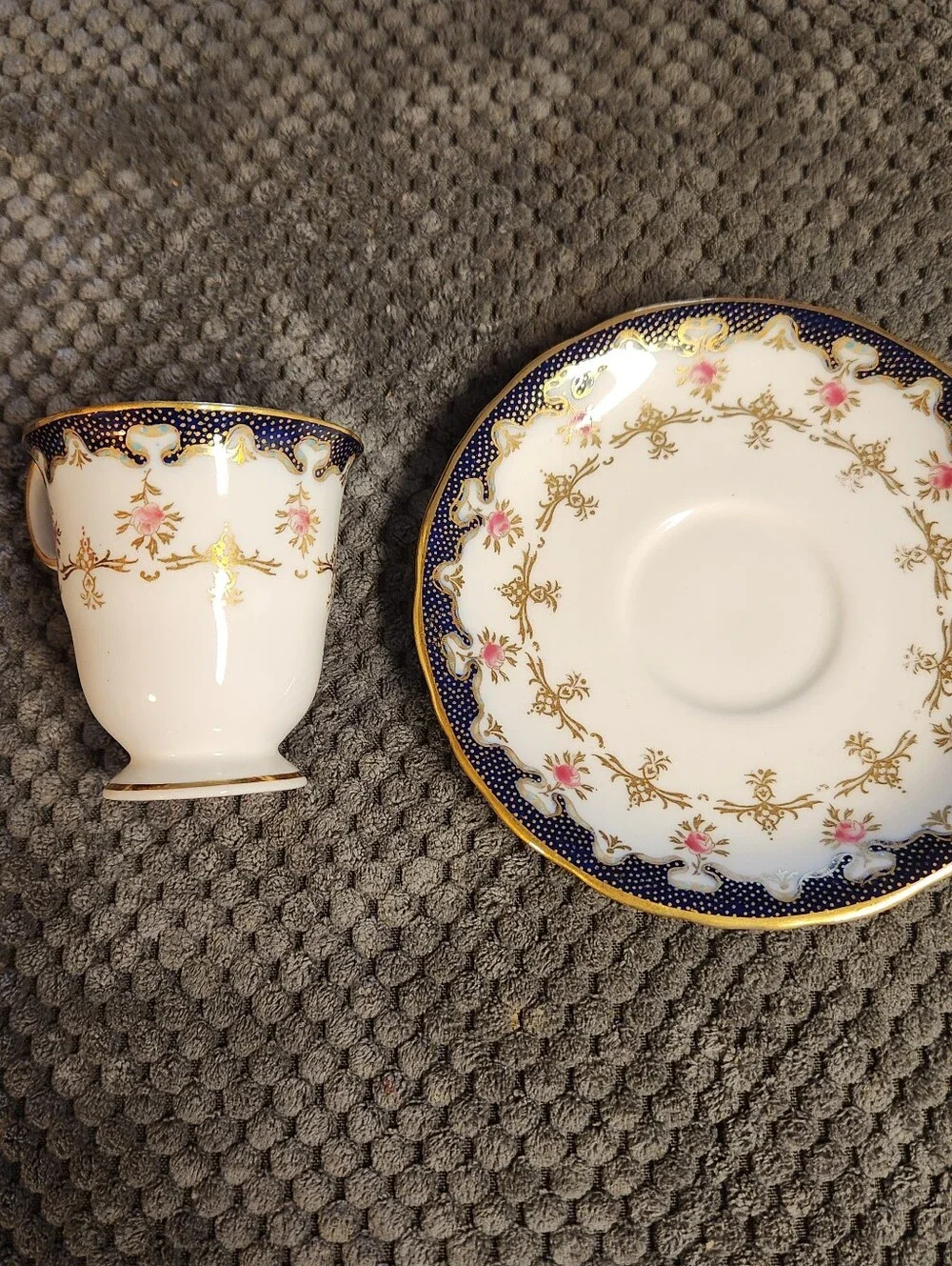 Rare Antique Wedgwood England Demitasse Cup Saucer Pattern X4854 Cobalt & Rose